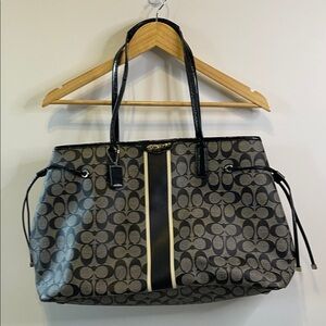 COACH Signature Black/Gray Stripe Carry All Large Tote